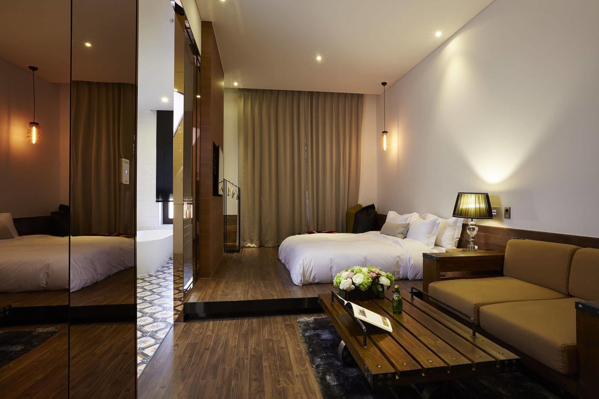 Chungbuk Inno City Namoo Hotel Eumseong Exteriér fotografie