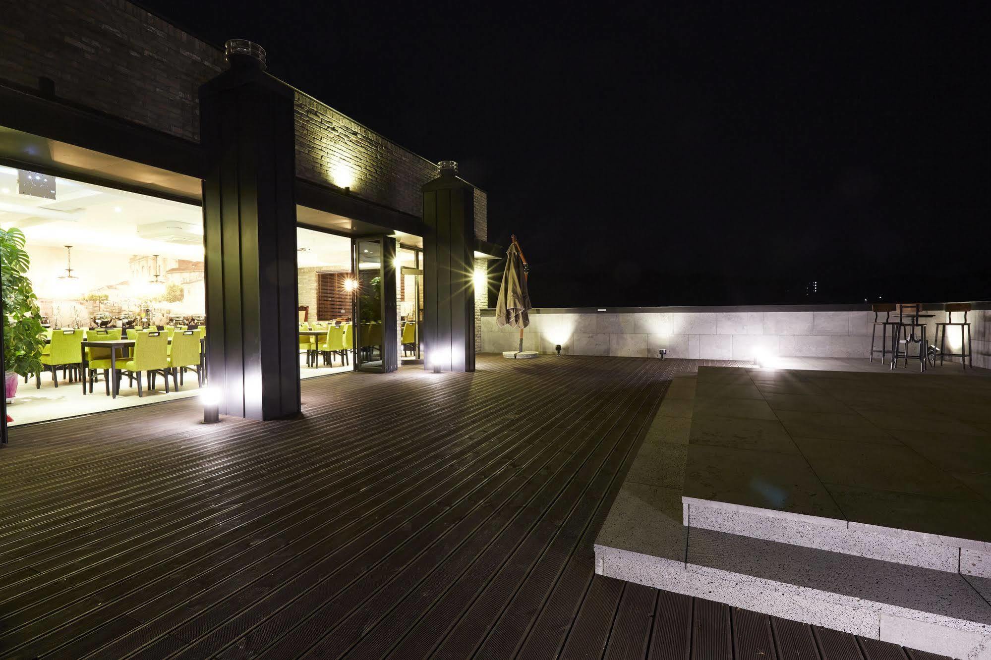 Chungbuk Inno City Namoo Hotel Eumseong Exteriér fotografie